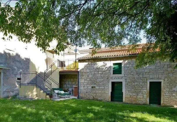 Ev (BoSi - free parking - H(2+2))