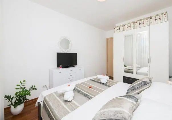 Apart Daire (Bosiljka-comfortable and modern - A1()