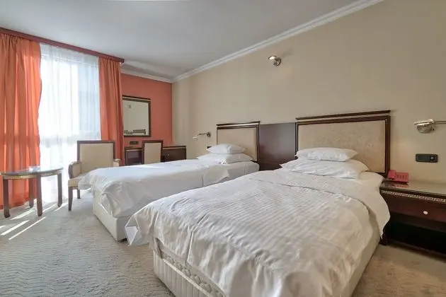 İki Ayrı Yataklı Oda