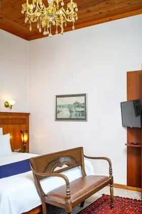 Salih Bosna Suite