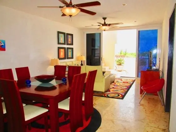 2 BR Deluxe Penthouse 302