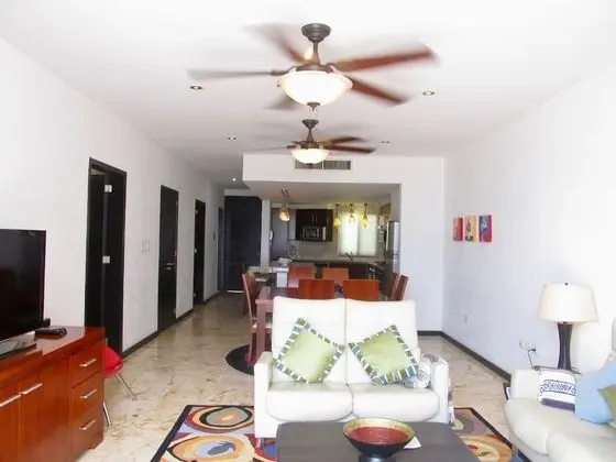 2 BR Deluxe Penthouse 302