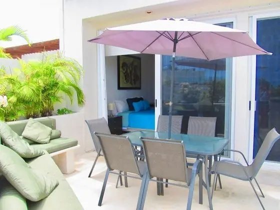 2 BR Deluxe Penthouse 302
