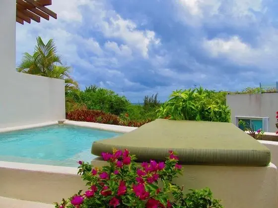 2 BR Deluxe Penthouse 302