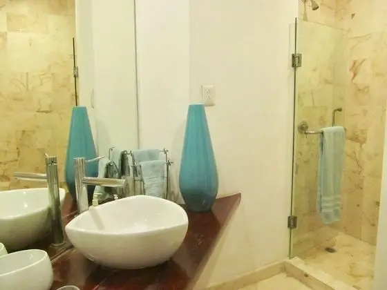 2 BR Deluxe Penthouse 302