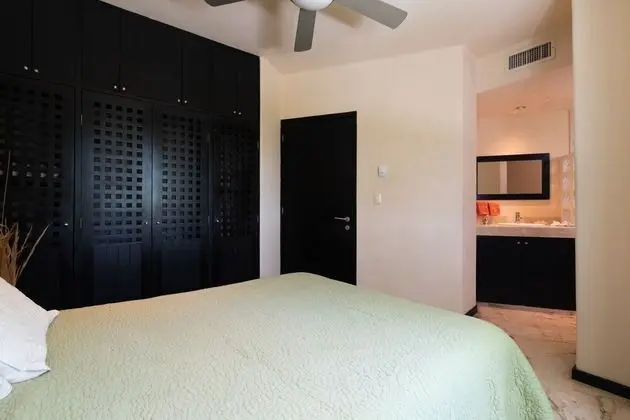 Deluxe  2 BR Penthouse  301