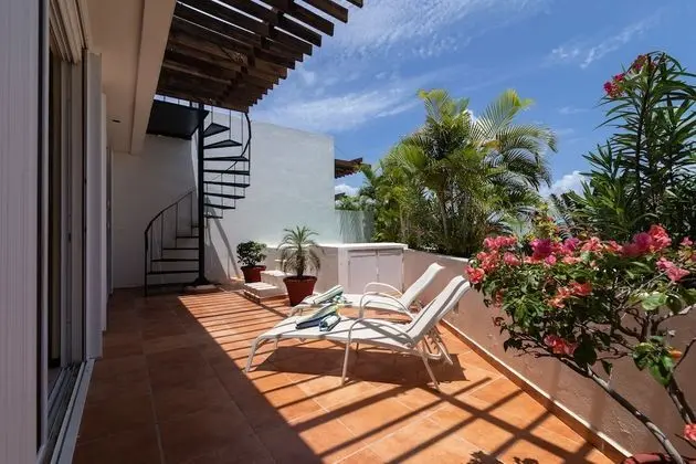 Deluxe  2 BR Penthouse  301