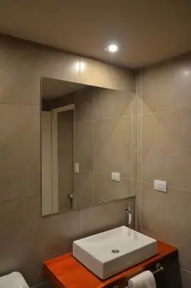 Junior Süit, Göl Manzaralı