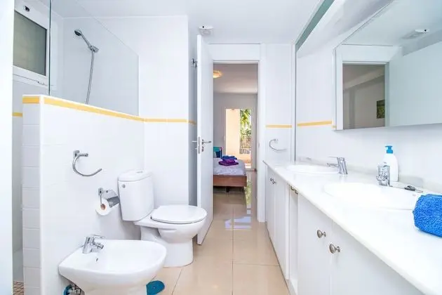 Apart Daire, 2 Yatak Odası, Havuz Manzaralı