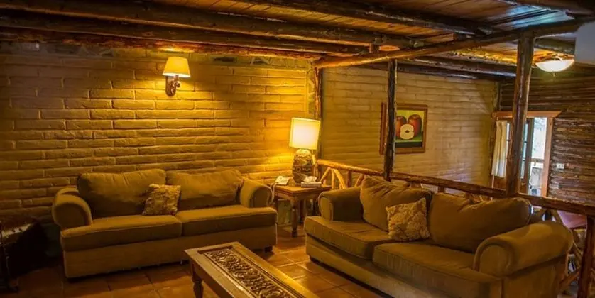Standard Kulübe, 2 Yatak Odası, Avlu Manzaralı