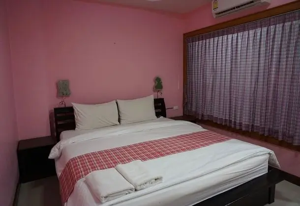 Standard VIP Room