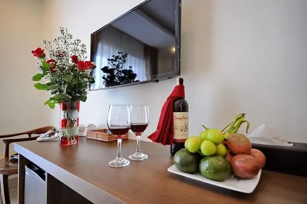 Executive Tek Büyük veya İki Ayrı Yataklı Oda, Balkon, Deniz Manzaralı