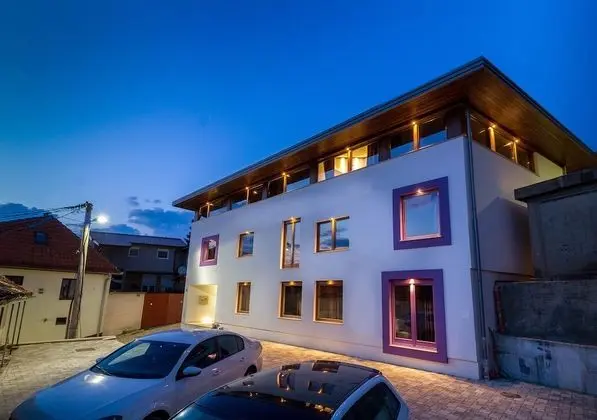 Deluxe Tek Büyük veya İki Ayrı Yataklı Oda, Şehir Manzaralı