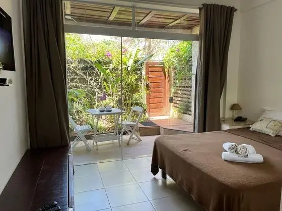 Premium Tek Büyük Yataklı Oda
