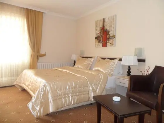 Suite, Şehir Manzaralı