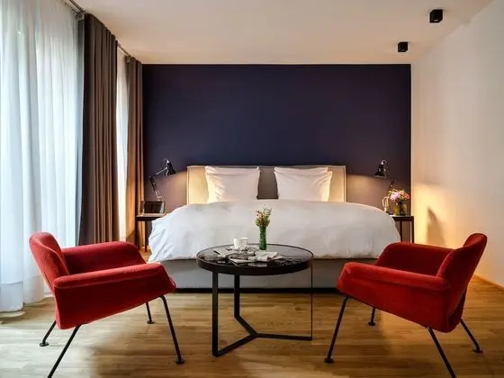 One Bedroom Apartment