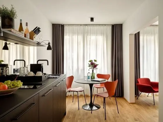 One Bedroom Apartment