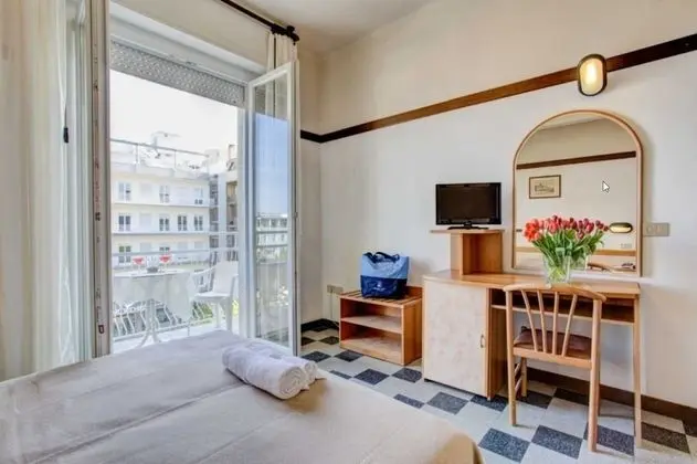 Tek Büyük veya İki Ayrı Yataklı Oda