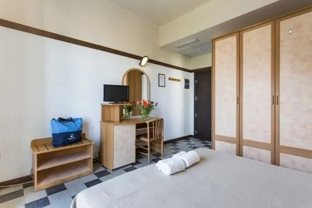 Tek Büyük veya İki Ayrı Yataklı Oda