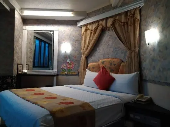 Basic Tek Büyük Yataklı Oda (Rose)