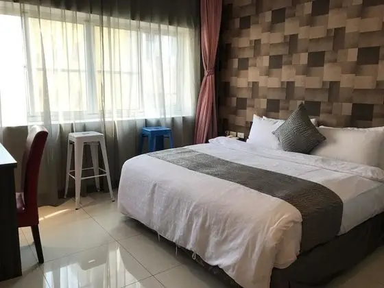 Standard Tek Büyük Yataklı Oda