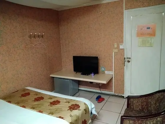 Tek Büyük Yataklı Oda (Violet)
