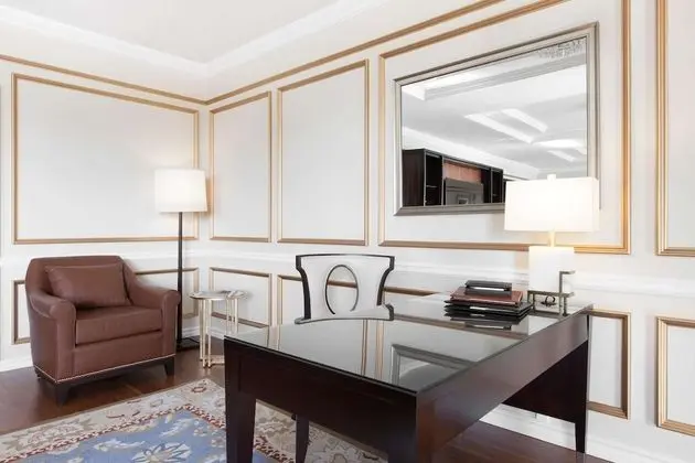 Süit, 1 En Büyük (King) Boy Yatak (Constitution Suite)