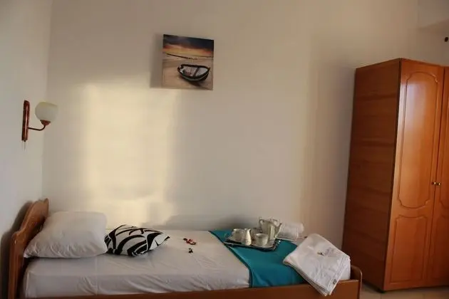 Tek Büyük Yataklı Oda, Balkon