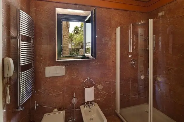 Premium Oda, Teras, Bahçe Manzaralı