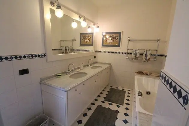 Luxury Villa, 5 Yatak Odası, Göl Manzaralı