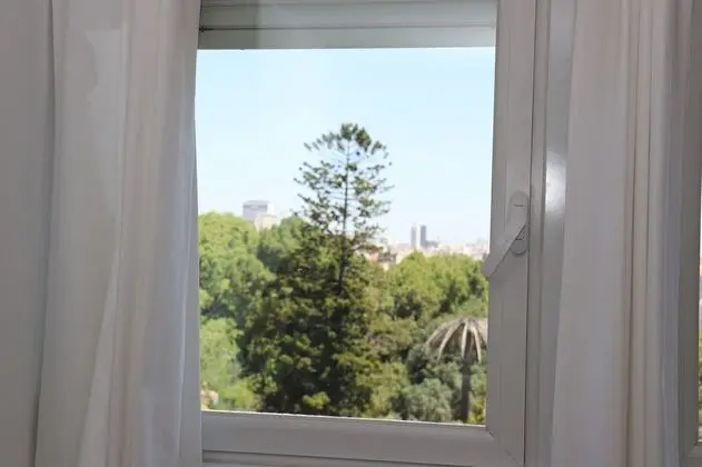 Panoramic Üç Kişilik Oda, Özel Banyo, Bahçe Manzaralı