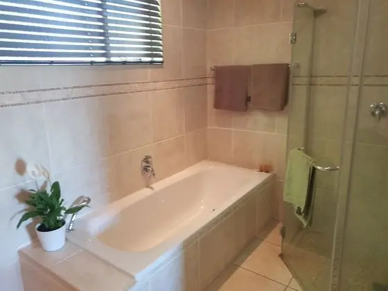 Luxury Tek Büyük Yataklı Oda, 1 Yatak Odası (Room 2)