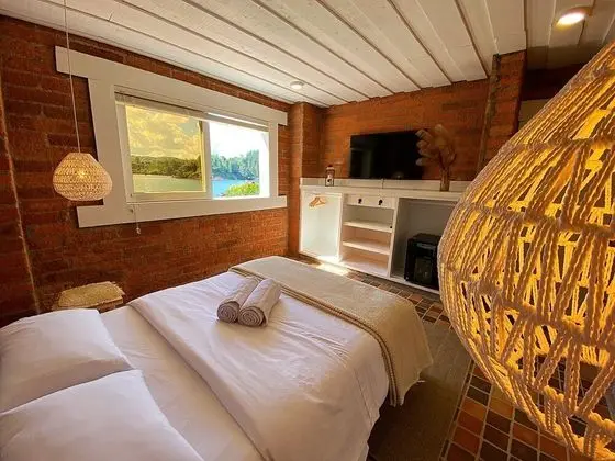 Deluxe Tek Büyük Yataklı Oda