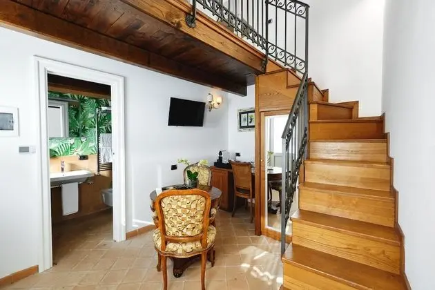 Grotto Suite