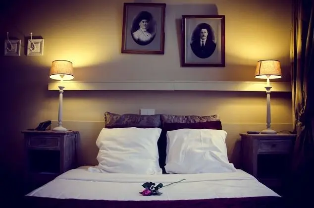 Tek Büyük veya İki Ayrı Yataklı Oda