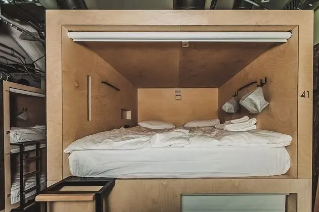 Economy Ortak Ranzalı Oda, Sigara İçilmez (Double Capsule)