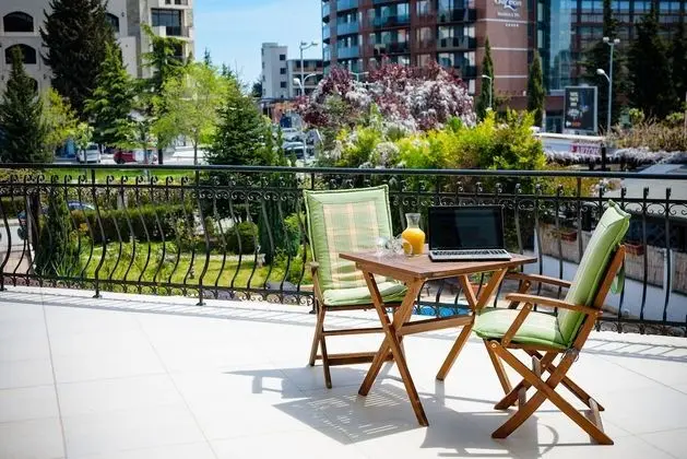 Stüdyo, Balkon, Şehir Manzaralı