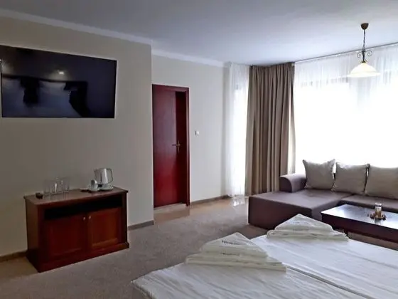 Tek Büyük Yataklı Oda, Balkon, Şehir Manzaralı