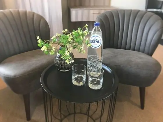 Junior Tek Büyük Yataklı Oda