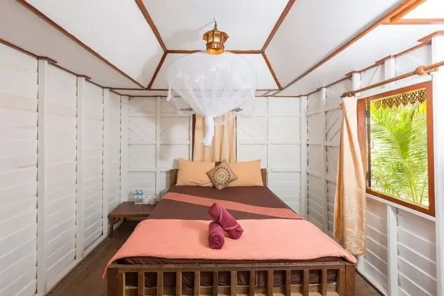 Standard Bungalow with Fan - No Hot Water