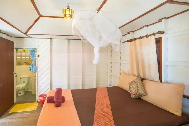 Standard Bungalow with Fan - No Hot Water