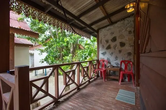 Standard Bungalow with Fan - No Hot Water