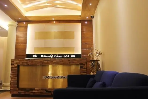 Deluxe Tek Büyük veya İki Ayrı Yataklı Oda, Birden Çok Yatak Odası, Bahçe Manzaralı