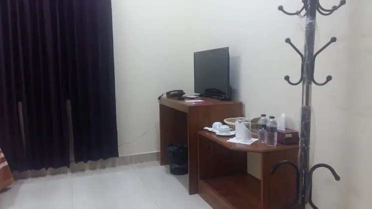 Deluxe Tek Büyük veya İki Ayrı Yataklı Oda, Birden Çok Yatak Odası, Bahçe Manzaralı