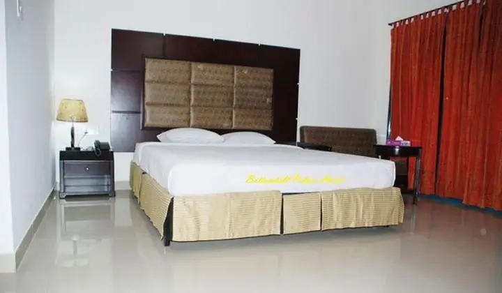 Deluxe Tek Büyük veya İki Ayrı Yataklı Oda, Birden Çok Yatak Odası, Bahçe Manzaralı