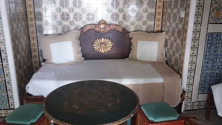 Basic Tek Büyük Yataklı Oda, 1 Büyük (Queen) Boy Yatak