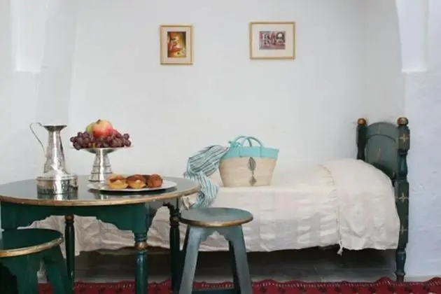 Tek Kişilik Oda, 1 Tek Kişilik Yatak, Avlu Manzaralı