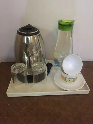 Basic Tek Büyük Yataklı Oda