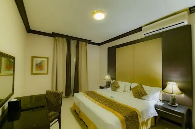 Süit, 2 Yatak Odası (With 2 Bathrooms)