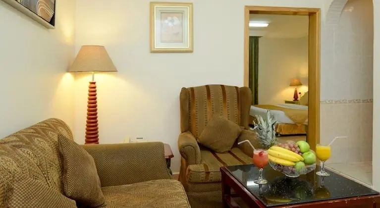 Suit Two Bedrooms